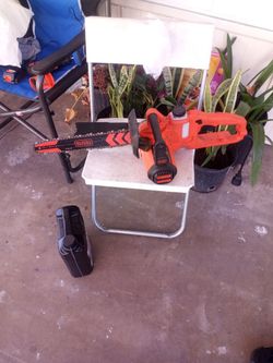 Black And Decker Chainsaw 