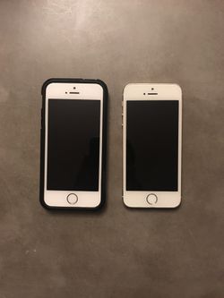 2 iPhone 5S Phones with 32 GB Each, AT&T