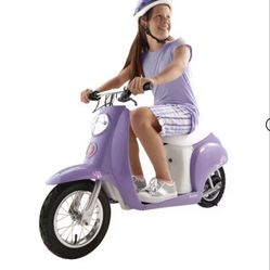 Razor Ride On Electric Scooter (NEW)