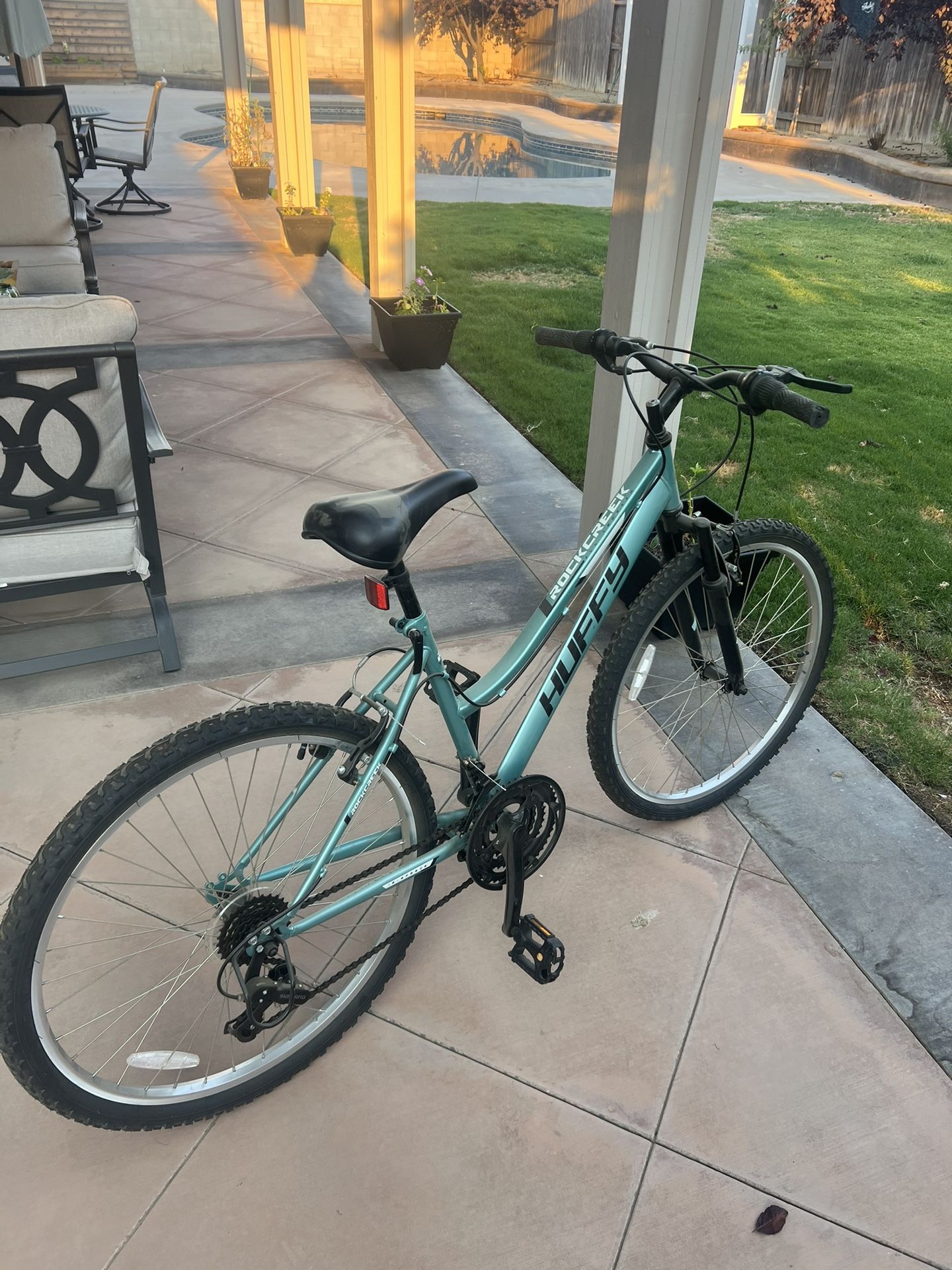Women’s Huffy Bike