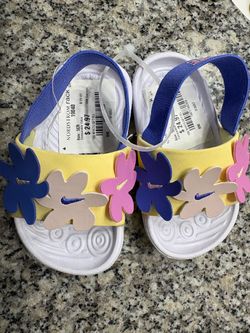 Baby girl Nike sandles