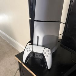 PS5 1TB Disc Edition 