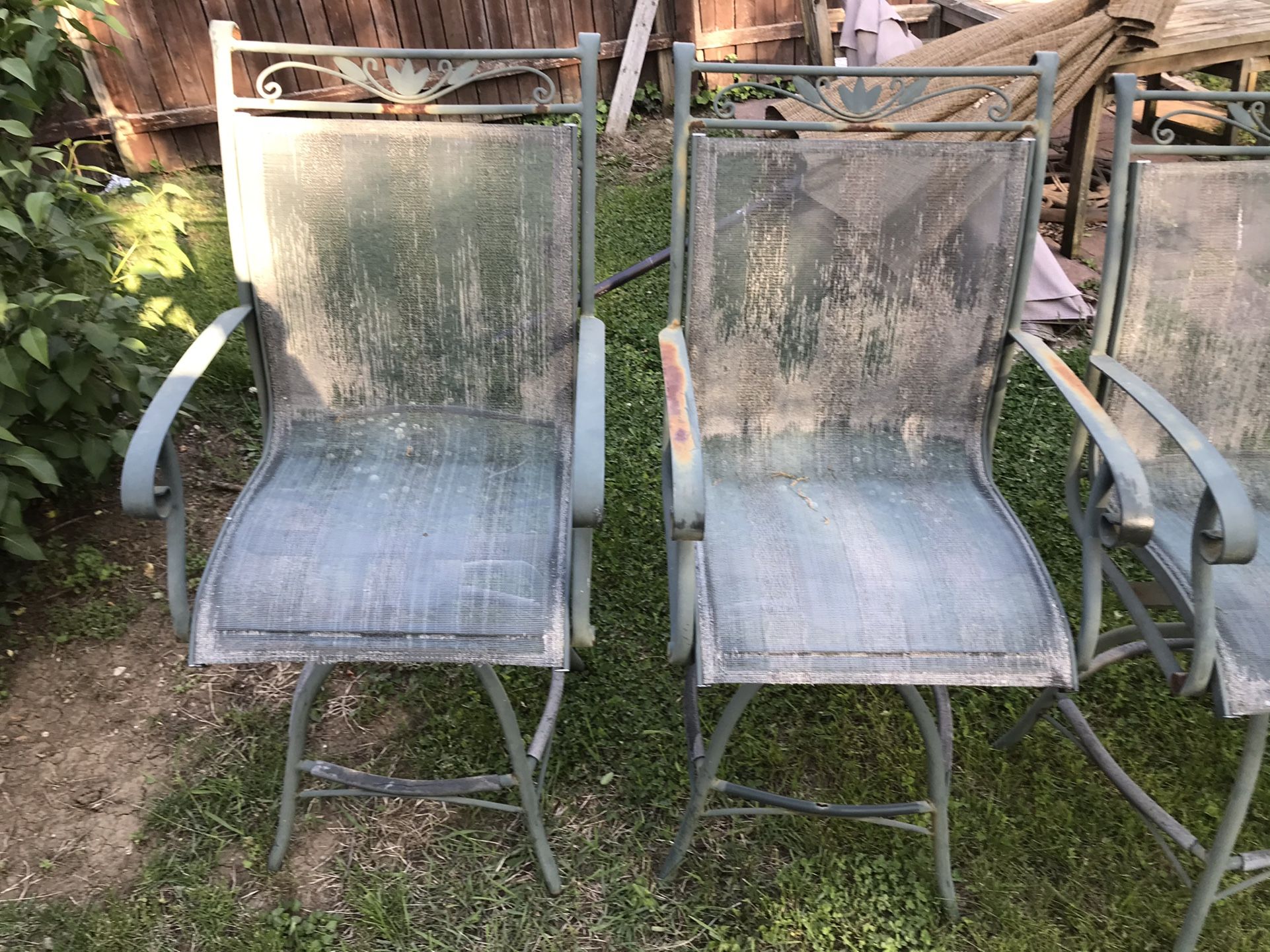 Bar Still Chairs Need Psinted