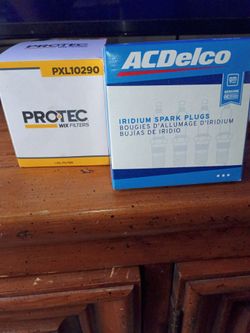 ACDelco Iridium Spark Plugs & Protec Oil Filter car parts