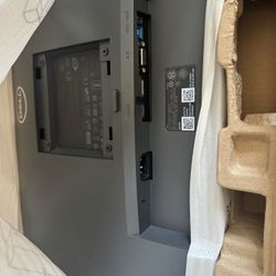 Brand New Monitor 