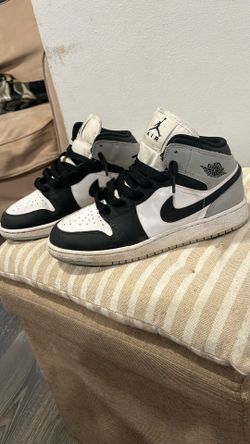 Jordan 1 mid size 4.5