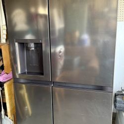 LG REFRIGERATOR 