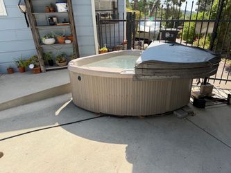 Hot Spot spa - brand new motor