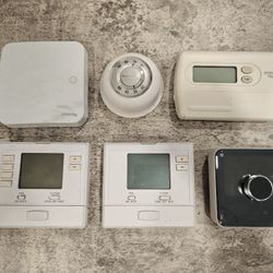 6 Working Smart & Non-Smart Thermostats (Hive, PRO1, Honeywell, White Rodgers, Powerly) - $300 Value!