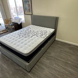 Queen size bed frame color gray / Mattress Included.   📣      Cama Queen con el colchon incluido