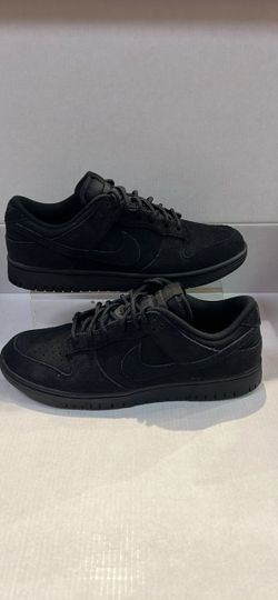 NIKE DUNK LOW SE PREMIUM “TRIPLE BLACK”