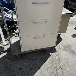 Filing Cabinet 