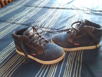 Shoes Levi's size 12