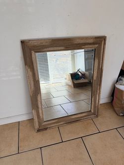 Wood mirror
