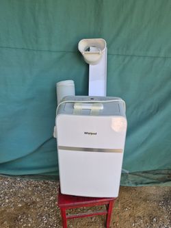 Portable room ac.