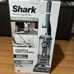 Shark Navigator Vacuum 