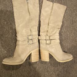 Beige Women’s Winter Boots 7 Chunky Heel Buckle