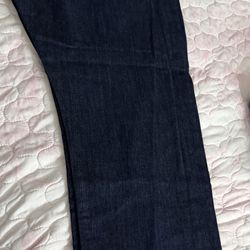 Levi Size 44w 30l
