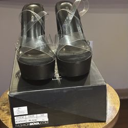 BLACK & CLEAR PLATFORM HEELS SIZE 11 / NEW WITH BOX