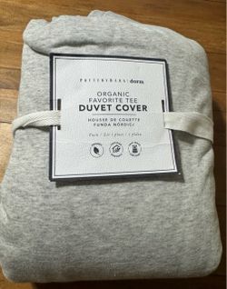 NWT Pottery Barn Teen Dorm Duvet Cover – Light Gray