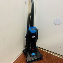 Vacuum Like New 