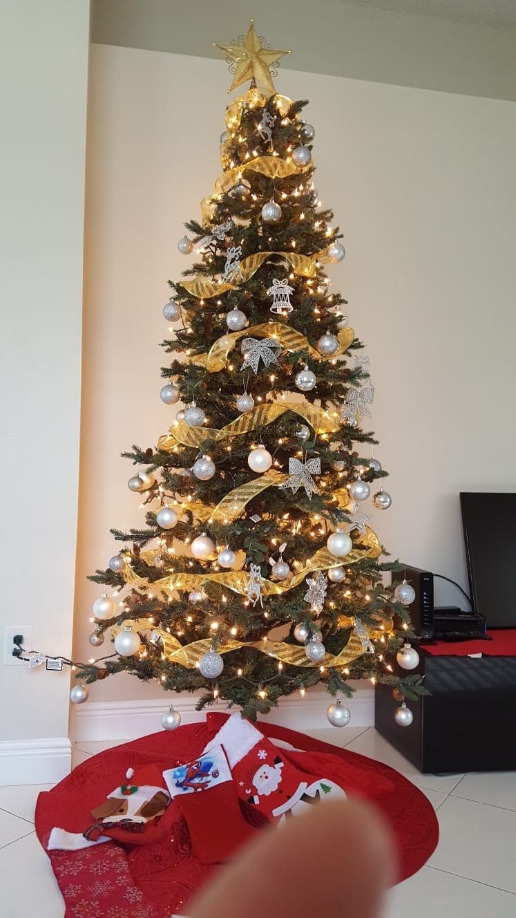 Artificial Cristmas Tree