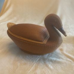 Asian Woven Bamboo Basket (duck)