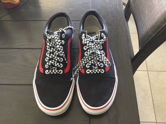 Van’s Skate Shoe - Black Checkered Red Stripe  Size 9.5 Men’s
