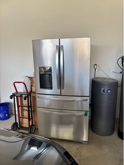 Whirlpool Refrigerator - USED