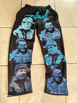 Asaali sweats