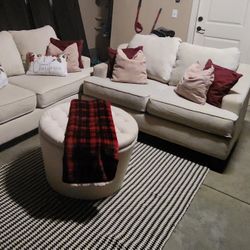 Light Beige Couch Set