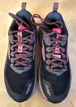BROOKS TRAIL RUNNING SHOES