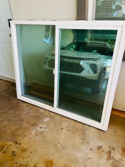 Window for sale 4’ x 5’