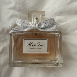 Miss Dior Perfume (price firm)