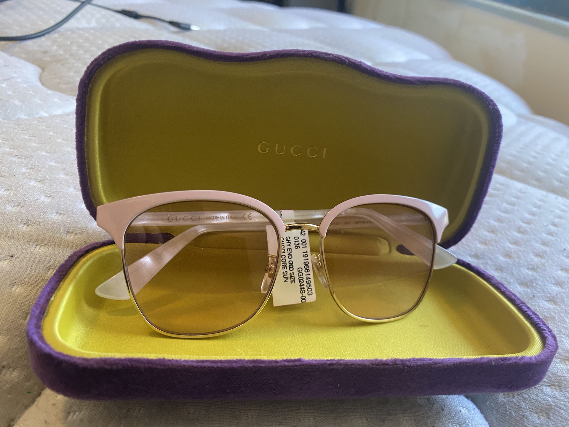 pink Gucci Sun Glasses