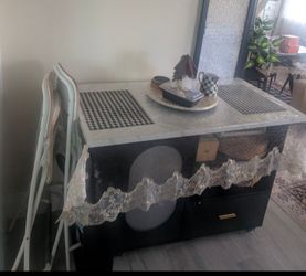 New 360 kitchen island
