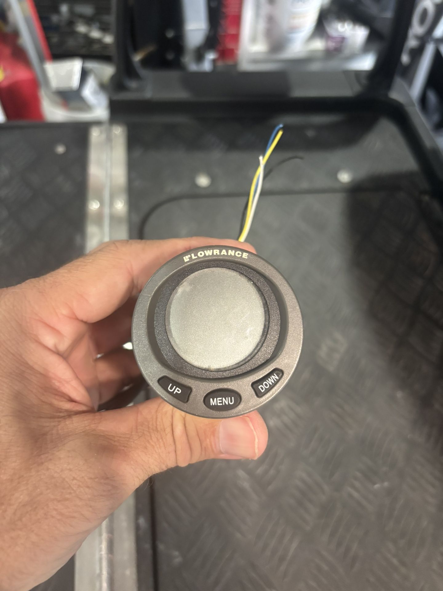 Lowrance LMF 200 Depth Gauge