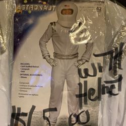 Brand new Halloween costumes for sale space suit with helmet