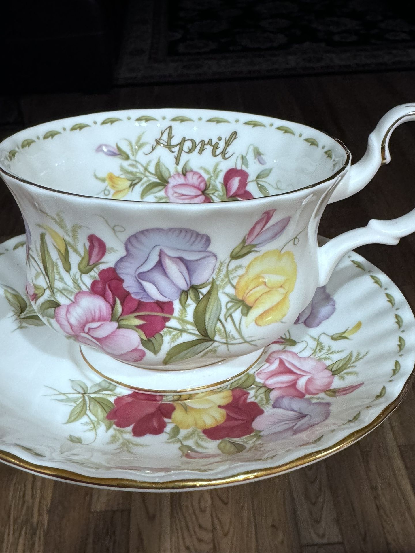 Set Of Royal Albert April Sweet Pea Tea Cup and Saucer, Flower