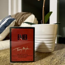 Thierry Mugler B Men