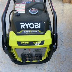 RYOBI 4000-watt Gasoline Powered Generator $600