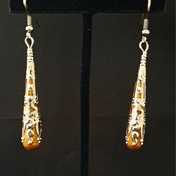 Vintage Filigree and Wood Tutor Earrings