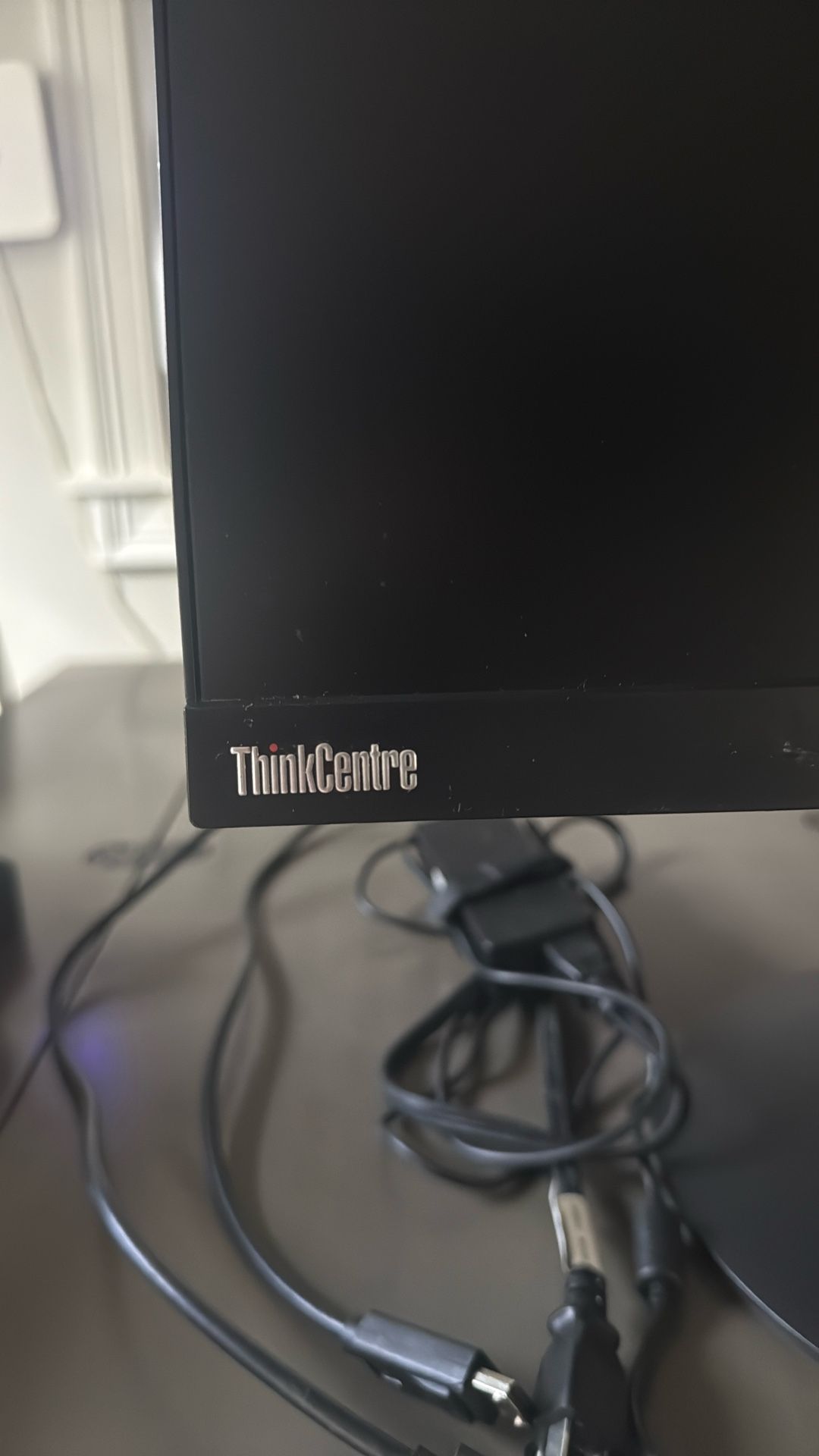 Lenovo ThinkCentre TIO22 Gen 3 (2018) – 21.5″ Full HD Monitor – Excellent Condition