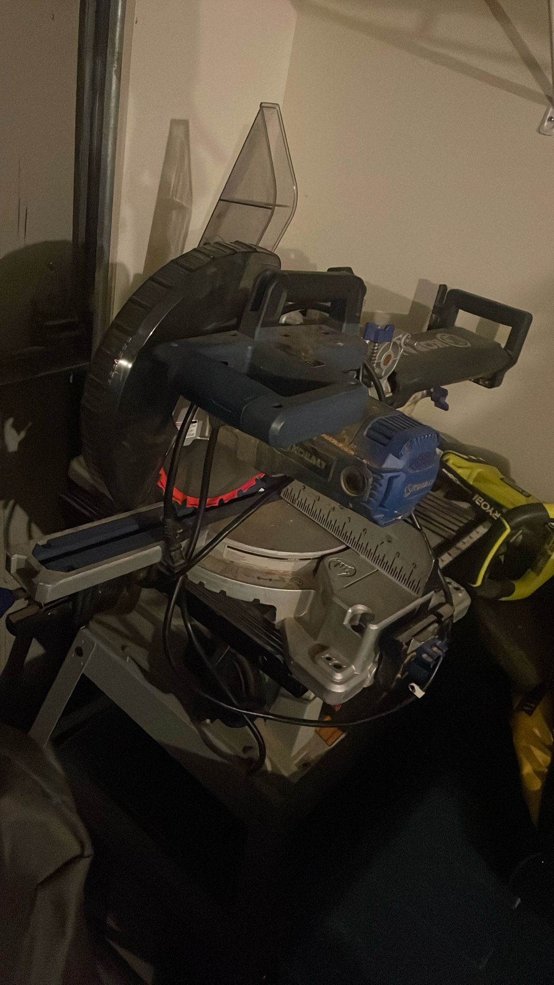 Kobalt Duel Bevel Saw