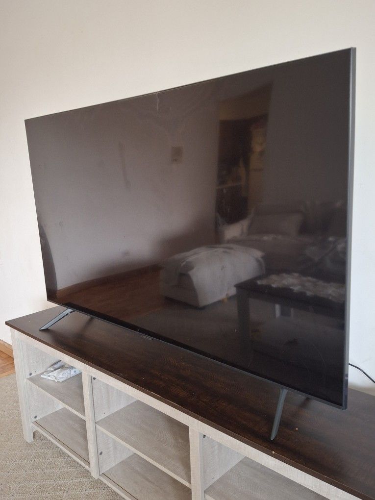 65" Samsung TV with a broken screen