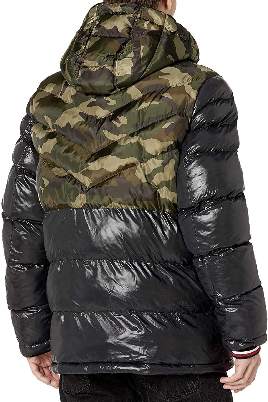 Tommy Hilfiger Men's Midweight Chevron Quilted Performance Hooded Puffer Jacket