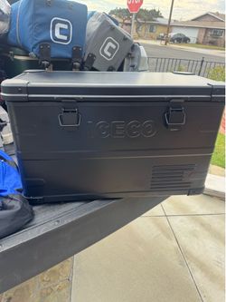 ICECO FRIDGE/freezer