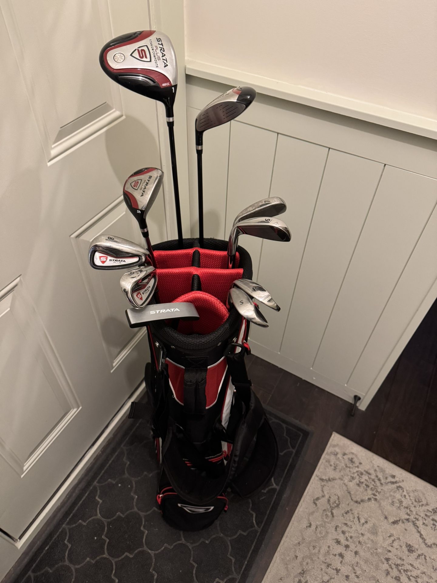 Callaway Strata Men’s Golf Club Set