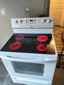 Semi nuevo estufa electrica exelente condiciones