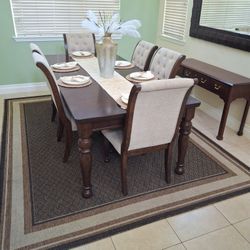 Dinning Table With 6 Chairs 